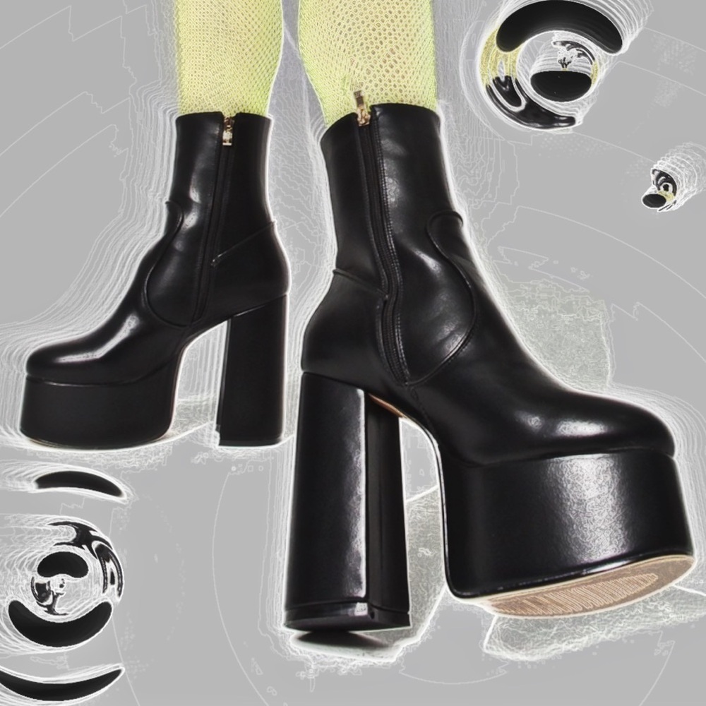 Lamoda Adore You Black Extreme Platform Ankle Boots